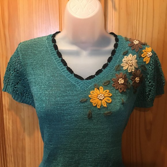 Vintage Knit Top - Picture 2 of 4